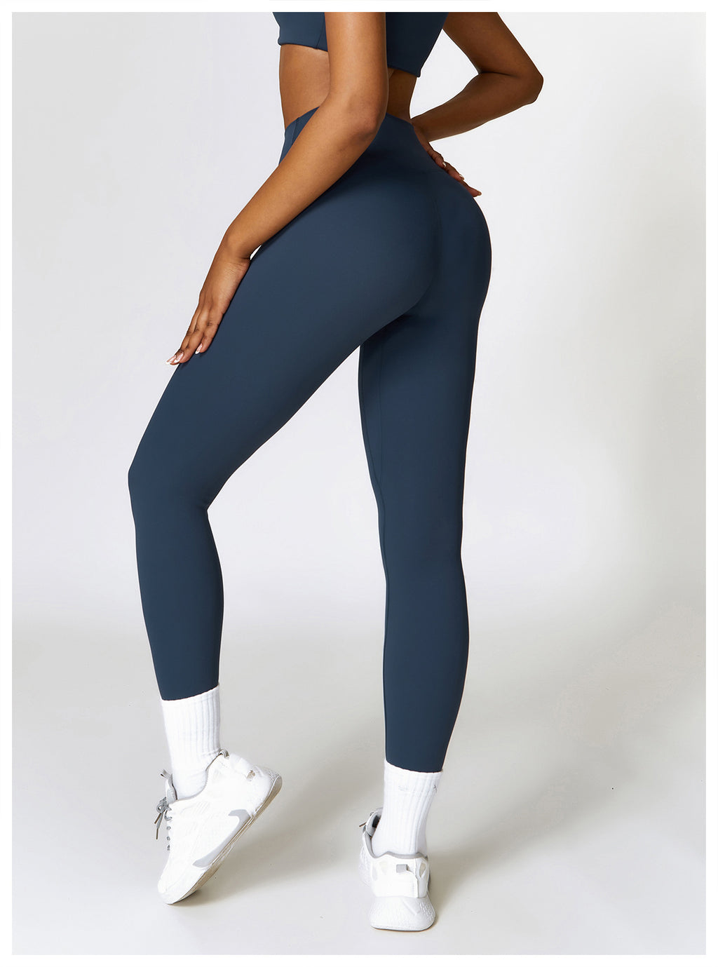 STUDIO LEGGINGS